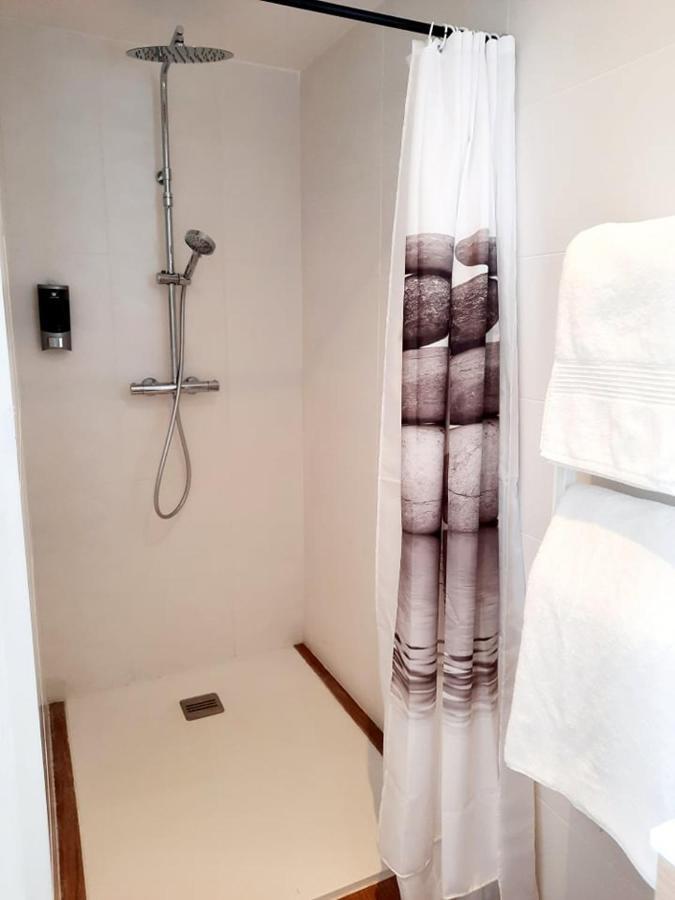 Votre Studio Balneo Bien-Etre A La Montagne Thollon-les-Memises Ngoại thất bức ảnh